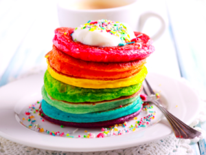 Dia das Crianças-panquecas coloridas